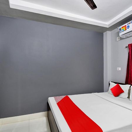 Super Hotel O Royal Empire Calcutta Exteriör bild