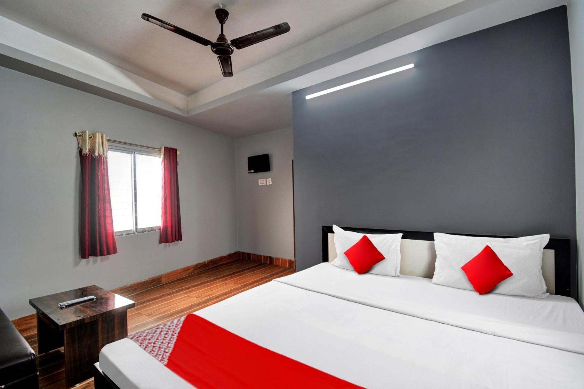 Super Hotel O Royal Empire Calcutta Exteriör bild